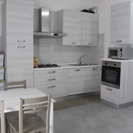Apartment Frontemare1 *