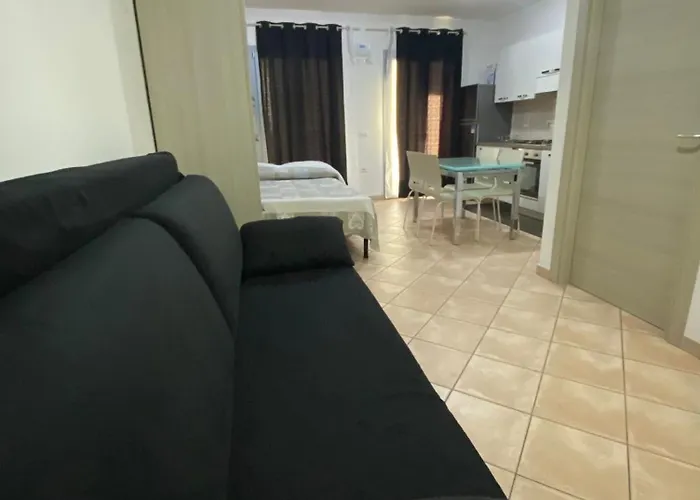 Apartman Frontemare1 *