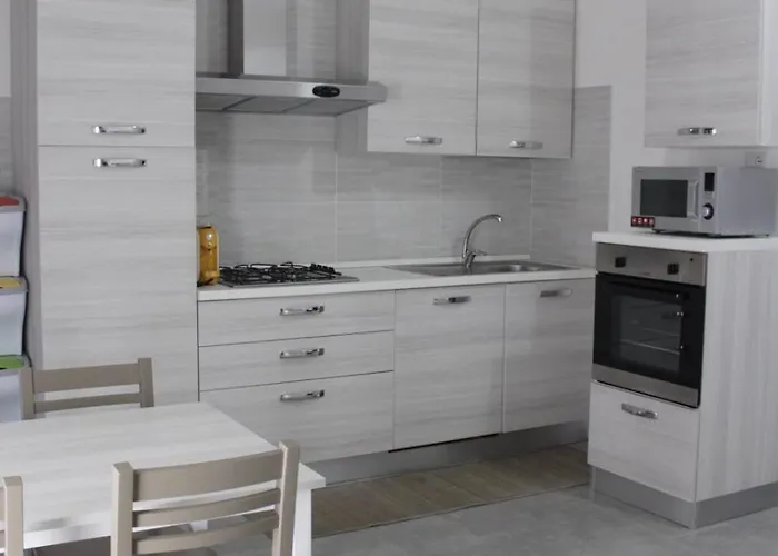 Apartment Frontemare1 *